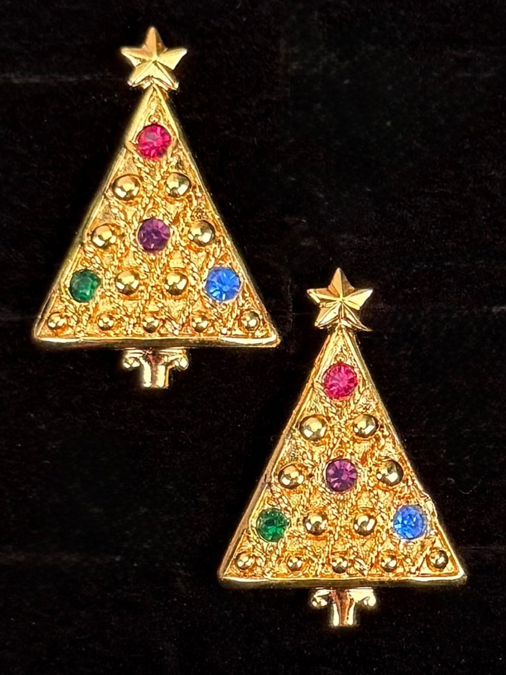 Goldton Festive Christmas Tree Pierced Earrings with Multicolor Accents
